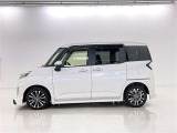 両側パワースライドドア付きだから、狭い駐車スペースなどでの 乗り降りラクラク!小さなお子さまのいるご家庭には嬉しい装備。