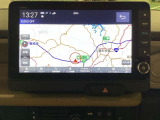 ナビゲーションはフルセグTV、インターナビ対応のGathers純正メモリーナビを搭載しています。Bluetoothオーディオ機能がありますので、スマートフォンなどの音楽も再生できます。
