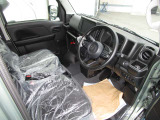 4WD/CVT/ターボ/LEDヘッドライト/両側電動/冬タイヤ12AW&マットバイザー付