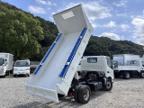 ☆当店のお車をご覧いただきましてありがとうございます。お車についてのご質問やお見積りのご依頼、ローンのご相談などお気軽にお問い合わせ下さい!