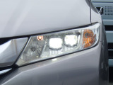 ★LEDヘッドライト搭載★ 白っぽく光る明るく省電力なLEDライト!先進的な白い輝きでフロントフェースを引き締めます☆