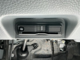 【ETC車載器】もはや必須アイテムのETCを搭載!高速道路のご利用時にとても便利!わずらわしい料金所での現金支払いが不要となりスムーズに通過できます♪