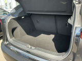 トランクスペースもご覧のとおりそれなりにお荷物乗せることができます。日常の生活はもちろんの事、アウトドアにもぴったりですね☆