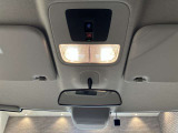 Honda CONNECTによりスマホで施錠・解錠やエアコン操作ができるのはもちろん、イザという時にワンボタンで緊急サポートセンターへ通報することもできます!