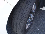 タイヤの状態は現車でのご確認をお願いいたします。