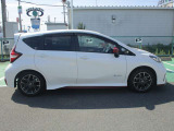 日産ディーラーなのでもちろん新車のご相談も承ります。
