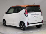 【ワイド保証】日産販売店の中古車には、無料で保証が付いています。走行距離無制限で、無料保証期間は1年間から。品質に自信があるから実現した、日産ならではの保証です。