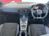 TTクーペ 1.8 TFSI Sラインパッケージ 