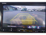 リアカメラ付で車庫入れも安心です。