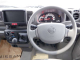 清潔で広々した座席です!是非、現車を見て体感してみてください。
