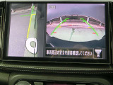 サイドモニター付きなのでギリギリまで幅寄せしちゃって下さい♪細い道などで対向車とすれ違う際にも便利ですよ★