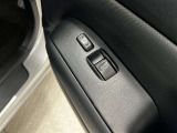 運転席はパワーウィンドウ!