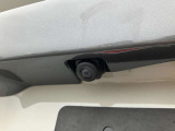 全方位カメラ付きです。車両周辺の安全確認を行う時にとっても便利です♪