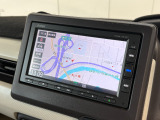 Honda純正ナビを装備!目的地までのルート案内はもちろん、Honda車との相性を考えて設計された使いやすさも魅力です。ドライブをより快適にし、初めて訪れる場所へのお出かけもしっかりサポートします。