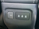 後部座席用USB電源です。