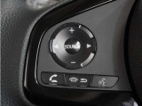 ◆オーディオリモコンスイッチ◆ハンドルにスイッチが装備されてます。視点をそらすことなく、ボリューム調整・オーディオソース切替・選曲が出来ます。安全運転しながら操作が可能になりました。