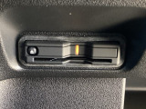 ETC車載器付。ETCが使用可能な道路通行料はキャッシュレスでスマートに走行できます。再セットアップして納車致します。