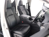 (電動シート)運転席8ウェイパワーシート!シートメモリー機能付き!上級グレードならではの贅沢装備で人気装備となります。
