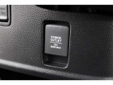 シガーソケットが付いているので、車から電源を取ることが出来ます!