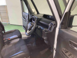納車前にはプロのメカニックが点検、整備を行いますので安心してお乗り頂けます!!