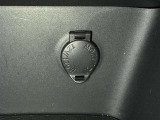 シガーソケット用の充電器が使用可能です!