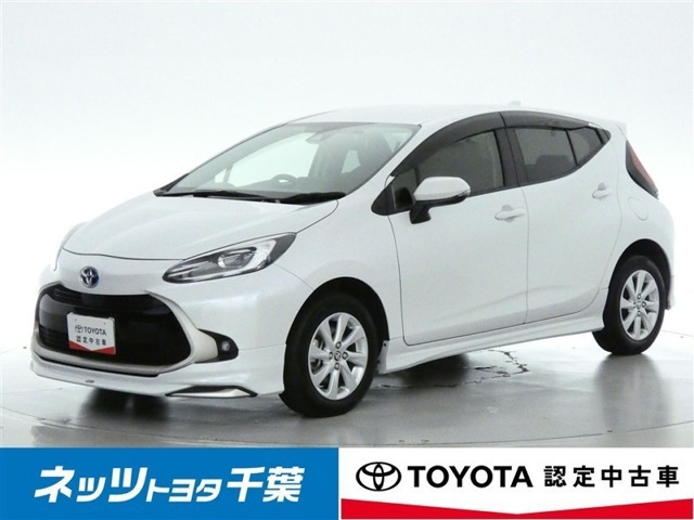 アクア  1.5 Z E-Four 4WD
