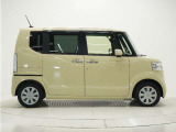 新車販売拠点の下取り車でワンオーナーです。他から仕入れた車両と違い安心してご購入いただけることと思います。
