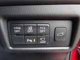 【安全装備も充実】車線逸脱警報システム。バック時の障害物を検知し知らせるパーキングセンサー付きです。