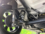 お車を安心してお乗りいただく為には、足回りの定期点検が欠かせません。サービスサポート(有償保証)では無料点検もご提供しており、安心のカーライフをお過ごしいただけるサポート体制が整っています。