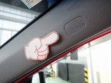 たとえ安全運転していても横からの不意の衝突は避けられないかも知れません。 そんな時に大切な乗員を守るサイドエアバッグ付き! 大切なご家族を守るための安心装備です。