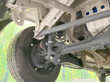 お車を安心してお乗りいただく為には、足回りの定期点検が欠かせません。サービスサポート(有償保証)では無料点検もご提供しており、安心のカーライフをお過ごしいただけるサポート体制が整っています。