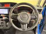 ステアリングスイッチ搭載!手を離さずに手元のスイッチでさまざまな操作が可能。運転中、視線をそらさなくても操作ができて安全です!