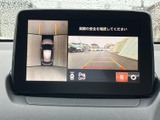 駐車時の安全性を高めるバックモニター。狭い場所でも視認性を確保し、スムーズな駐車をサポートします。運転に自信がない方にもおすすめです。