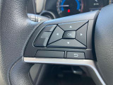 オーデイオやナビのコントロールができるスイッチ、運転中は手を放さず手元で操作可能なんです!