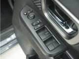◆パワーウィンドウスイッチ◆運転席から全席の窓の開閉操作を行うことが出来いつでも換気ができます!