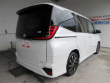 「中古車ハイブリッド保証」付き。詳しくは販売スタッフへお尋ねください