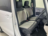【運転席・助手席】スッキリとしたハンドル周りで使い勝手がいいです★