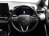 各操作スイッチなどもハンドルから手を放すことなく操作可能で安全運転に支援いたします!