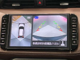 【アラウンドビューモニター】車を上から見下ろしているかのような映像で周囲の状況がひと目で確認、狭い駐車場に駐車するときも安心です♪