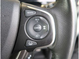 【レーダークルーズコントロール】車速に応じた車間距離を保ちながら、追従走行を支援します。