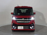 LEDヘッドライト が装備されています。より明るく!省電力!で、夜間走行時や雨の日に明るく安全に前方を照らすことが出来ます。