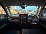インパネ周りのお写真です。 視界が広く運転もしやすくなっております♪