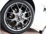 当社の車両は、オークションなどで高評価のお車を厳選して仕入れています。第三者鑑定やオークション評価4点以上にこだわっており、内外装共に状態の良いお車です。是非ご覧になってください。