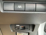 コネクトナビ連動ビルトインETC2.0車載器付きです。納車の当日からご利用いただけます。◎掲載後すぐに販売が決まってしまう場合もございますのでご来店前にお電話でご予約を頂ければ幸いです。