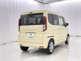 女性に人気の軽自動車!初心者でも運転しやすく小回りもききます!