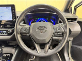 ステアリングスイッチ搭載!手を離さずに手元のスイッチでさまざまな操作が可能。運転中、視線をそらさなくても操作ができて安全です!