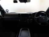 【メーター廻り】シンプルで飽きないデザイン、運転中も視界の邪魔にならない構造になっているので運転に支障もありません♪