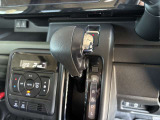 CVT車です。スムーズな加速と燃費の良さを両立します