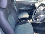 運転席まわりになります。実際に乗って頂き乗り心地をご体験してみてください。