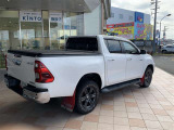 ハードカバーもついてますので、荷物も隠せますよ!